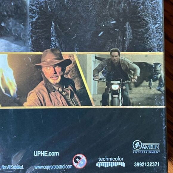 Jurassic World Dominion DVD (BRAND NEW) - Picture 5 of 8